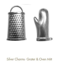 Metal charms C125 grater and oven mitt by Fabscraps